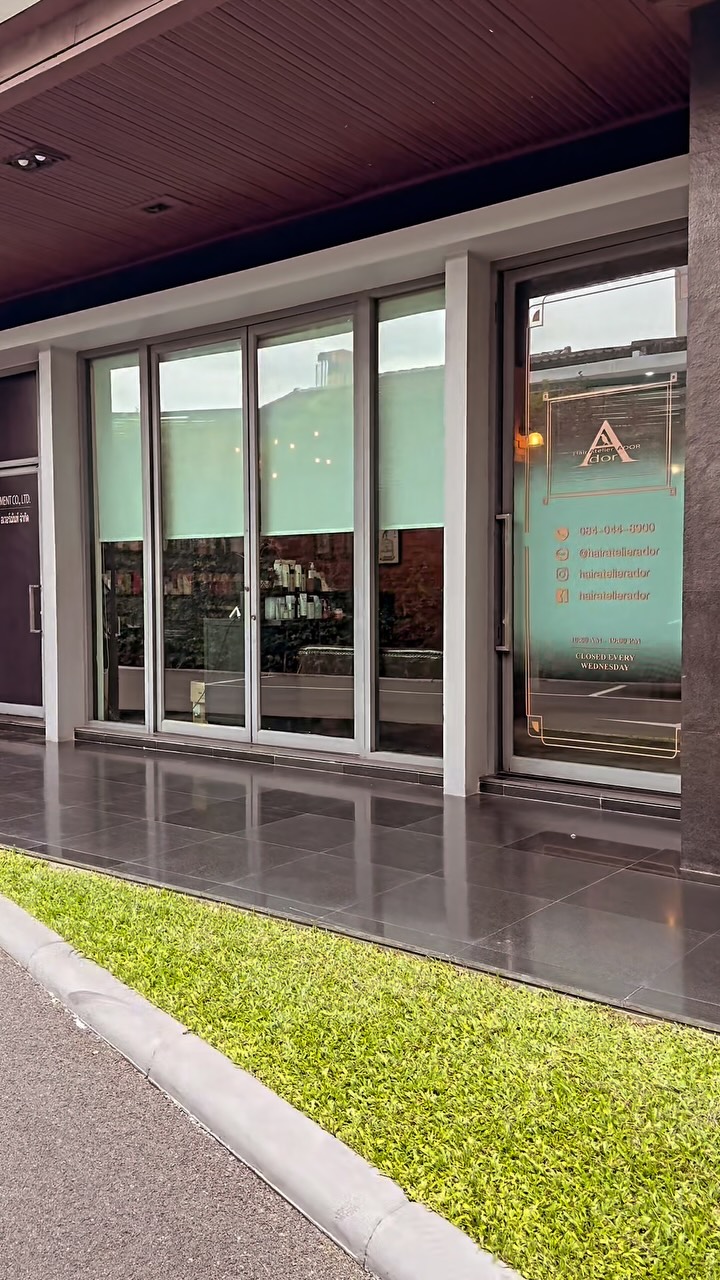 Welcome to Hair Atelier ADOR🌳🍃

ก่อนที่เราจะพาทุกคนเข้าไปชมบรรยากาศภายในร้าน… วันนี้ขอพามาชมด้านหน้าร้านกันก่อนค่ะ 🤍

#hairatelierador #ร้านทำผมทองหล่อ
#バンコク美容室 #バンコクスクンビット
#Hairsalon