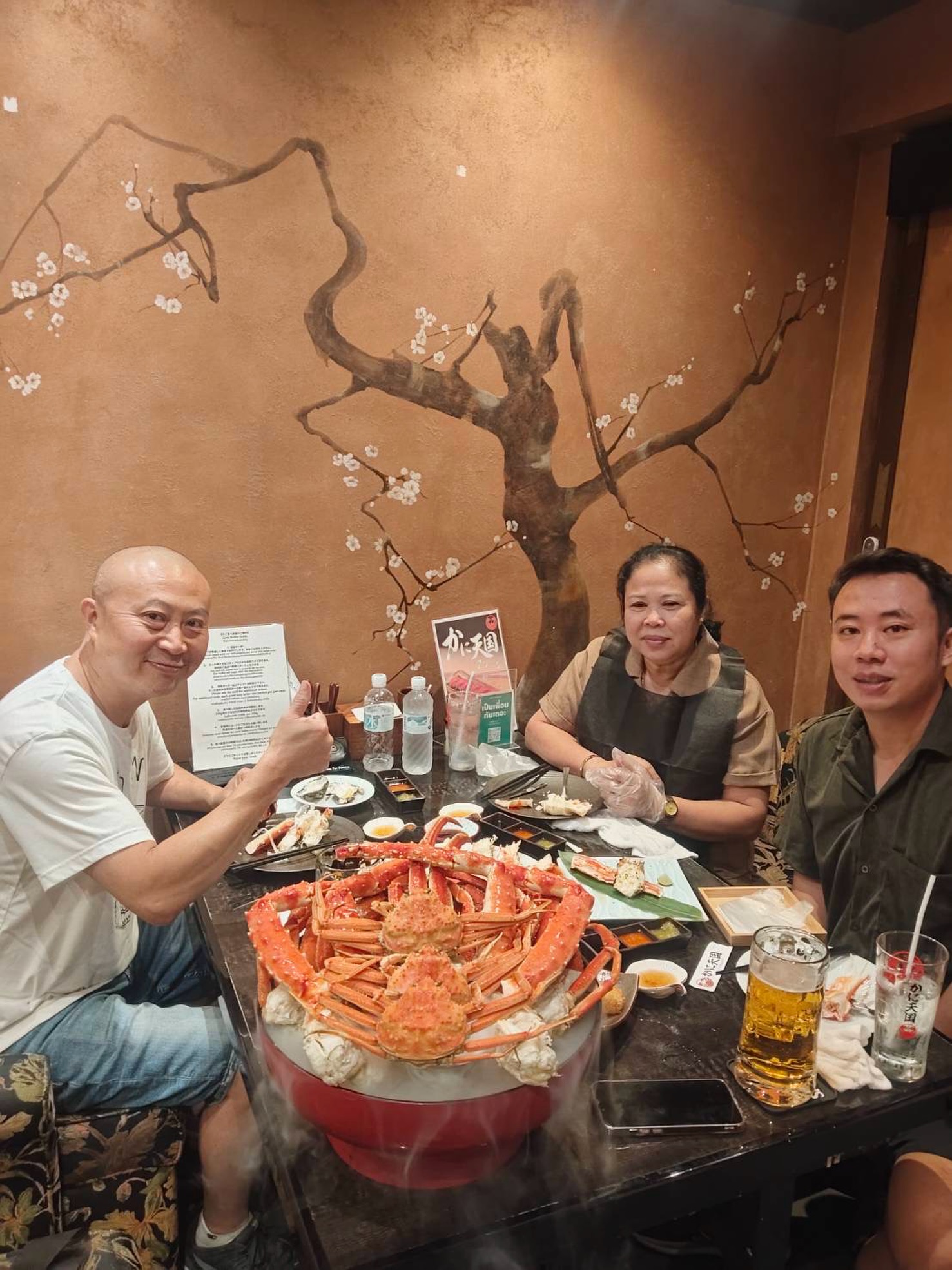 Thank you very much for visiting us ✨️
ご来店誠にありがとうございます。
📍Kanitengoku Asok Sukhumvit23
☎0800743032
LINE @080vecfn
Whats App +66 80 074 3032
📅Monday - Thursday, Saturday - Sunday ⏰11:30 AM - 11:00 PM
📅Friday
⏰3:00 PM - 11:00 PM