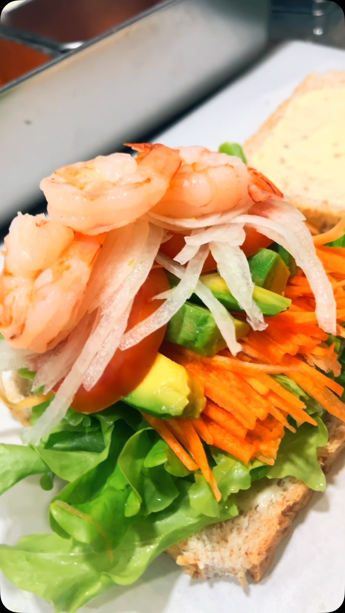 🥪✨ อิ่มคุ้ม จัดเต็มทุกคำ กับแซนด์วิชสไตล์ญี่ปุ่นของเรา!

เลือกความอร่อย
🦐 Shrimp Avocado

เสิร์ฟพร้อมเฟรนช์ฟรายส์กรอบๆ 🥔
วัตถุดิบแน่น ไส้ทะลัก สดใหม่ทุกวัน
เหมาะทั้งมื้อเช้า มื้อกลางวัน หรือมื้อเบาๆ ระหว่างวัน 💛

📍แวะมาลองความอร่อยได้แล้ววันนี้
“หนึ่งกล่อง อิ่ม ฟิน ครบจบในมื้อเดียว”

#HakataCoffee #JapaneseSandwich #SandwichBox #TunaSalad #SmokedSalmon ShrimpAvocado HamAndEgg MenchiCutlet อร่อยบอกต่อ คาเฟ่ มื้อกลางวัน แซนด์วิชญี่ปุ่น BangkokCafe CafeHoppingThailand
