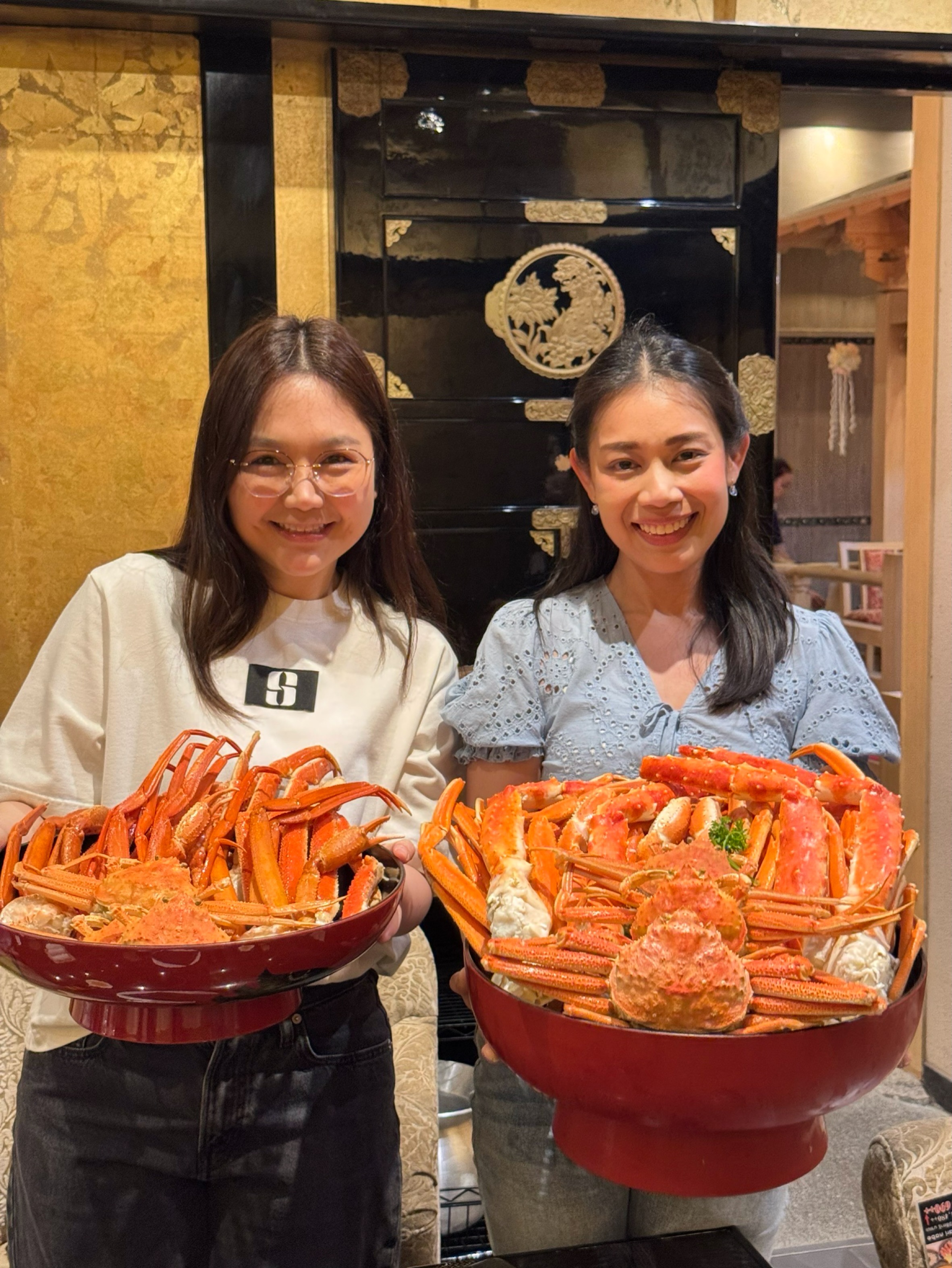 ご来店誠にありがとうございます。💖
📍Kanitengoku Asok Sukhumvit23
☎0800743032
LINE @080vecfn
Whats App +66 80 074 3032
📅Monday - Thursday, Saturday - Sunday ⏰11:30 AM - 11:00 PM
📅Friday
⏰3:00 PM - 11:00 PM