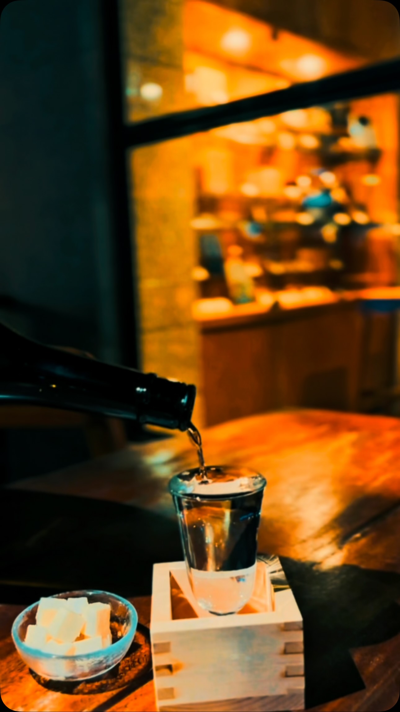 A night made for sake. 🍶

Take a seat, pour yourself a glass, and let the evening take its time.

Whether you’re here for good food, good sake, or simply a night to unwind we’ll be here to welcome you.

See you tonight at Orihara Shoten Bangkok.

📌โครงการ Park Lane เอกมัย
เปิดทุกวัน จันทร์-เสาร์: 17:00 - 00:00 น.
(วันเสาร์เปิดเร็ว 14:00 - 00.00น.)
🚗จอดรถในโครงการ Park Lane ได้เลย (สะดวกมากค่ะ)
🚊 BTS เอกมัย (ทางออก 1) เดินต่ออีกนิดก็ถึงค่ะ

#OriharaShoten #EkkamaiBar #BangkokBar #Sake #HiddenBarBangkok