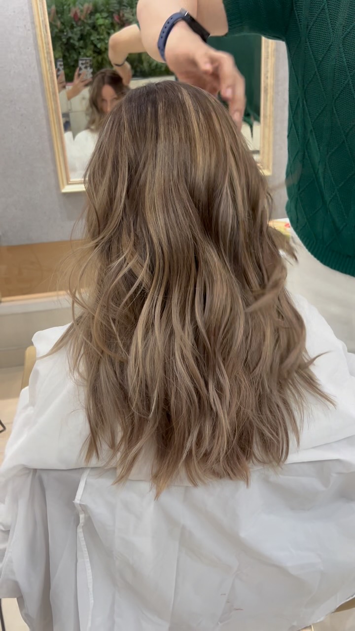 🎉 Exclusive Promotion

🤎 Hair Color + FREE Japanese Layer Cut
2,990 THB

🤍 Bleach Unlimited + Color + FREE Japanese Layer Cut
5,990 THB

✨ Balayage + Bleach Unlimited + FREE Japanese Layer Cut
6,990 THB

✔ Japanese techniques
✔ Premium products from Japan
✔ Natural-looking results
✔ English-speaking staff

We use High quality products from Japan 

🚘 ฟรีที่จอดรถ
👇🏻
Booking : 📕 DM
Line oa @cyanbkk
Tel. 0622922841
Open hours :⏰
Everyday 9.30-18.30 น.
📍Located in Thonglor Soi 11, Bangkok.

#hairsalon #BangkokHairSalon #JapaneseHairSalon #HairColorBangkok #BalayageBangkok BleachSpecialist JapaneseHairColor LayerCut BangkokBeauty HairTransformation HairGoals ExpatsInBangkok TravelBangkok SalonBangkok CYANHairGlam JapaneseSalon