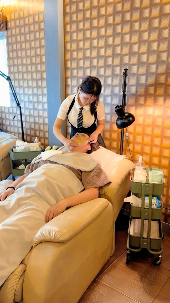 Body Care Works Soi 18